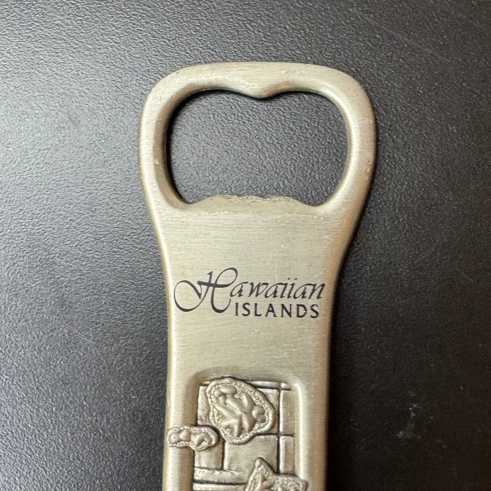 Hawaiian Islands Bottle Opener Barware Heavy‎ Souvenir Tropical Decor Pewter